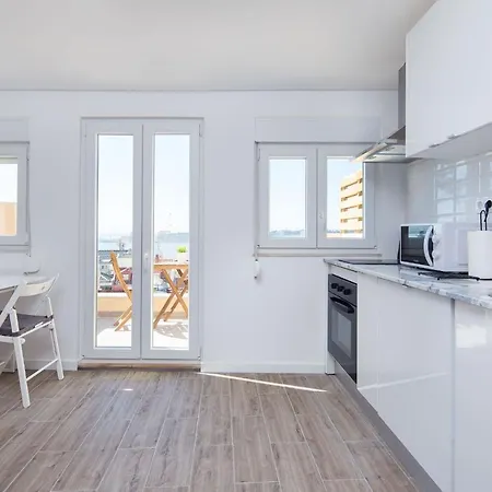 Designer Flats In Lapa By Lovelystay Apartament Lizbona