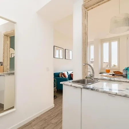 Designer Flats In Lapa By Lovelystay Лиссабон