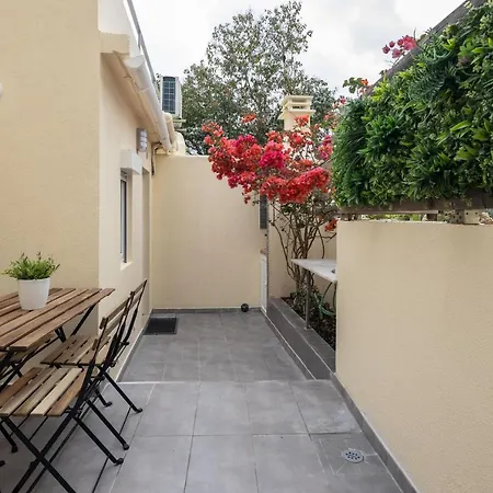 Designer Flats In Lapa By Lovelystay Лиссабон