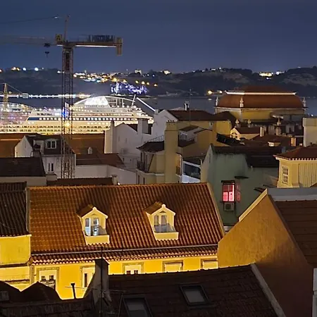 Designer Flats In Lapa By Lovelystay Lisbon