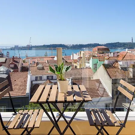 Designer Flats In Lapa * Lisbon