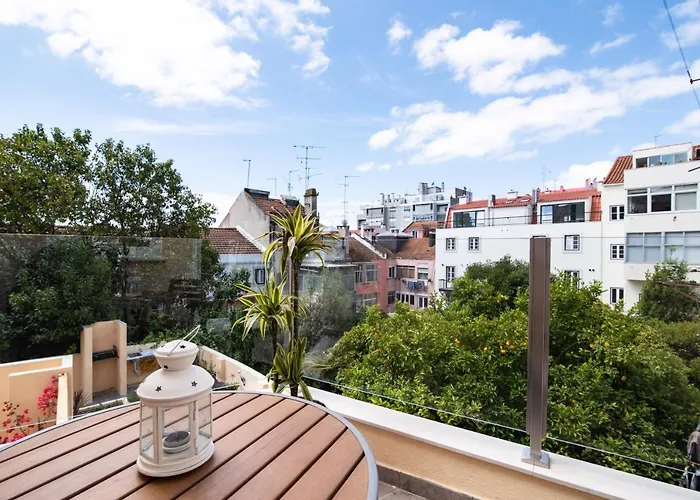 Designer Flats In Lapa By Lovelystay דירה ליסבון