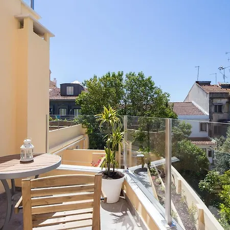 Designer Flats In Lapa By Lovelystay * Лиссабон