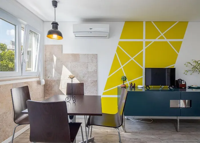Designer Flats In Lapa By Lovelystay Lissabon