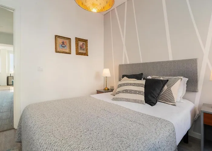 Designer Flats In Lapa By Lovelystay *