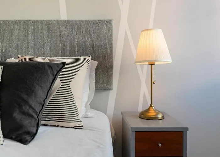 Designer Flats In Lapa By Lovelystay Lissabon