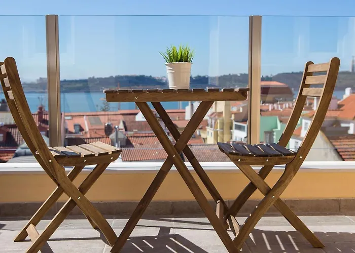 Designer Flats In Lapa By Lovelystay Apartment Lissabon