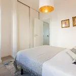 Designer Flats In Lapa By Lovelystay *